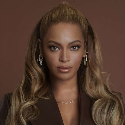 H Beyoncé λανσάρει τη δική της μάρκα ουίσκι σε συνεργασία με τη Moët Hennessy