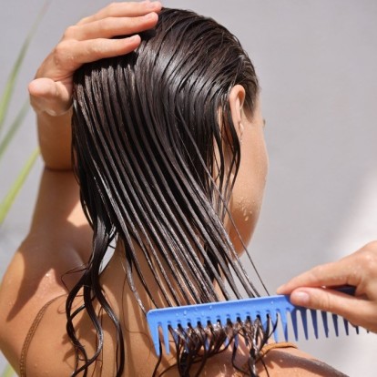 Healthy Hair: 7 συνήθειες που προκαλούν ψαλίδα στα μαλλιά σας