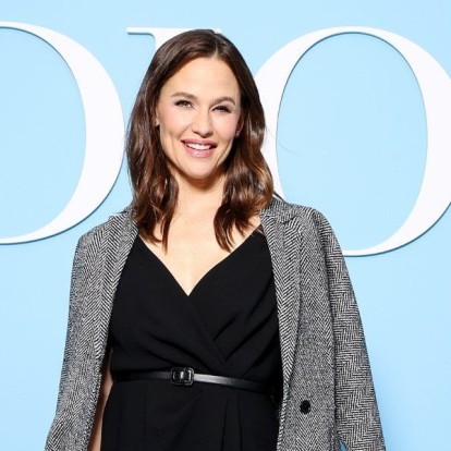 H Jennifer Garner ετοιμάζεται για το Spring/Summer '25 show του οίκου Dior