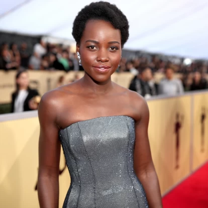 Η ﻿βραβευμένη με Oscar ηθοποιός, Lupita Nyong'o, παραδίδει μαθήματα ζωής