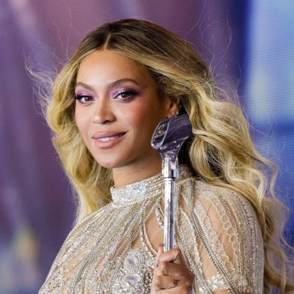 H Beyoncé είναι η κορυφαία pop star του 21ου αιώνα σύμφωνα με το Billboard