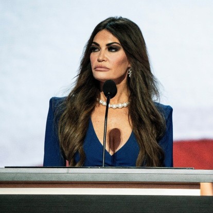 Kimberly Guilfoyle: Ποια είναι η νέα πρέσβειρα των ΗΠΑ στη χώρα μας 