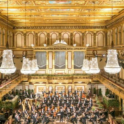 New Year's Concert: Ο Riccardo Muti πρωταγωνιστεί φέτος στη θρυλική Πρωτοχρονιάτικη Συναυλία της Βιέννης