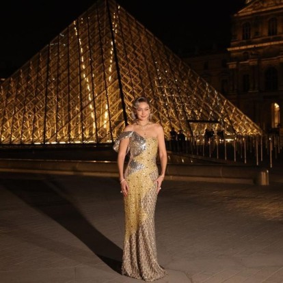 Le Grand Dîner du Louvre: Οι πιο εντυπωσιακές εμφανίσεις από το χθεσινό Gala στο Μουσείο του Λούβρου