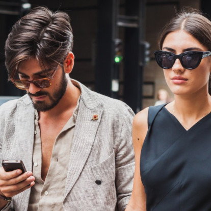 Τι είναι το ghosting και πώς έγινε η νέα «φυσιολογική» απόρριψη;