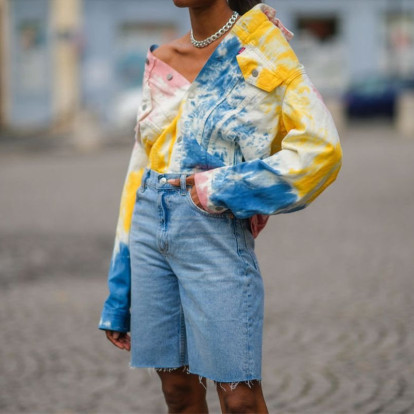 Τα πιο fashionable denim shorts που θα σας συνοδεύσουν στις πιο επιτυχημένες καλοκαιρινές εμφανίσεις