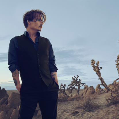 Ο Johnny Depp στην έρημο για τη νέα εκδοχή του αρώματος Sauvage