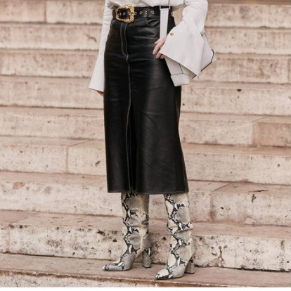 Τα snakeskin shoes κάνουν το μεγαλύτερο come back φέτος το φθινόπωρο