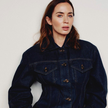 Emily Blunt στο Porter: «Οι δεκάλεπτες συζητήσεις με τα παιδιά μου πριν τον ύπνο είναι τα πάντα για εμένα»