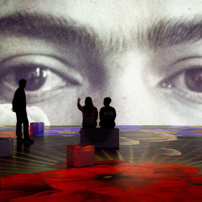 Ζήσαμε από κοντά την “Frida Kahlo: Beyond the Icon” immersive έκθεση που έφτασε πρόσφατα στη Θεσσαλονίκη