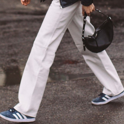Οι τάσεις στα sneakers που θα δεν θα μπορούμε να αντισταθούμε τους επόμενους μήνες 
