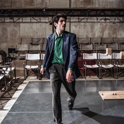 SKG Stories: Ο Βασίλης Τρυφουλτσάνης, σε μια άκρως δημιουργική περίοδο που διανύει επαγγελματικά, μιλάει για την άγνωστη σχέση μεταξύ Θεάτρου και Μαθηματικών SKG Stories: Ο Βασίλης Τρυφουλτσάνης, σε μια άκρως δημιουργική περίοδο που διανύει επαγγελματικά, μιλάει για την άγνωστη σχέση μεταξύ Θεάτρου και Μαθηματικών