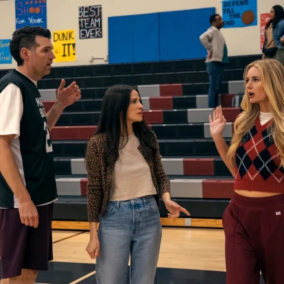 Οι ηθοποιοί του 'Nobody Wants This' δοκιμάζουν τις γνώσεις τους πάνω σε ρομαντικές κομεντί Οι ηθοποιοί του 'Nobody Wants This' δοκιμάζουν τις γνώσεις τους πάνω σε ρομαντικές κομεντί