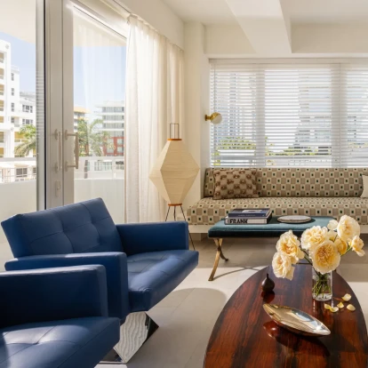 Ένα διαμέρισμα Art Déco στο Miami Beach ξεχωρίζει για τη σύγχρονη γοητεία του