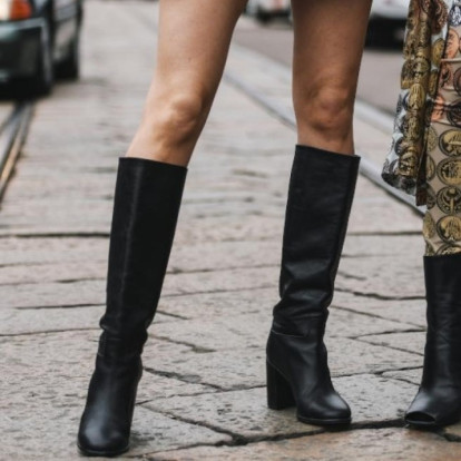 Πώς θα συνδυάσετε το μεγαλύτερο shoe trend του χειμώνα 