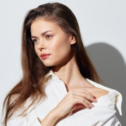 Body Slugging: Η ανανεωμένη τεχνική skincare που ανταποκρίνεται στις ανάγκες της εποχής και υπόσχεται πιο απαλή επιδερμίδα από ποτέ