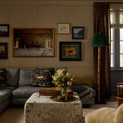 Ένα αρχοντικό του 1930 στο Τορόντο μεταμορφώνεται σε μια ζωντανή συνομιλία ανάμεσα στο σήμερα και στο χθες