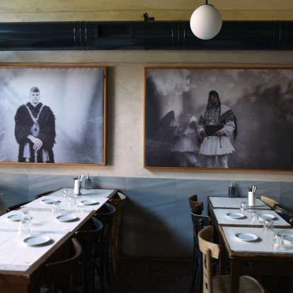 Γαστροκαφενεία: Πώς η Θεσσαλονίκη έδωσε το σήμα εκκίνησης για την τάση που έχει πλέον κατακτήσει ολόκληρη την Ελλάδα