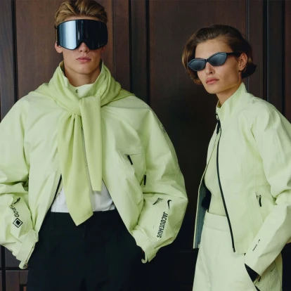 Ο Jacquemus και η Nike μόλις λάνσαραν την πιο τέλεια ski collection του χειμώνα