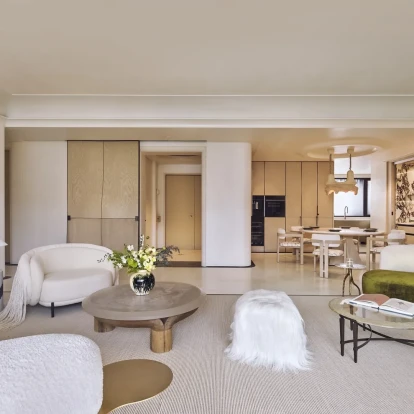 Ο cozy μινιμαλισμός χαρακτηρίζει αυτήν την απίστευτα κομψή κατοικία στη Σαγκάη