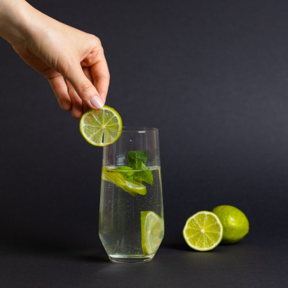 Τα απόλυτα pre-festive detox ροφήματα που θα σας βοηθήσουν