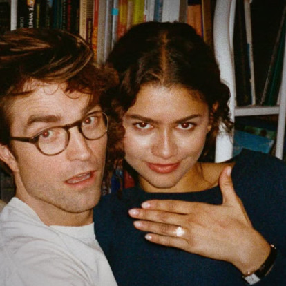Η Zendaya και ο Robert Pattinson «αρραβωνιάστηκαν» για χάρη της καινούριας τους ταινίας
