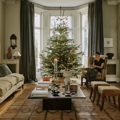 Πώς ένα σπίτι στο δυτικό Λονδίνο συνδυάζει το παιχνίδι με την κομψότητα