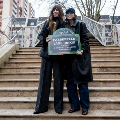 Το Παρίσι τιμά την Jane Birkin, χαρίζοντας το όνομά της σε μία γέφυρα 