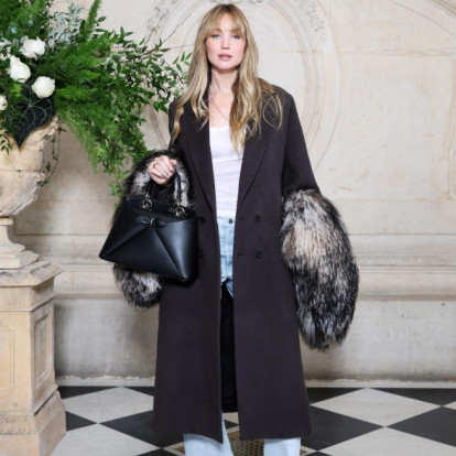 Οι A-listers που τράβηξαν τα βλέμματα στο front-row της πρώτης couture συλλογής του Jonathan Anderson για τον Dior