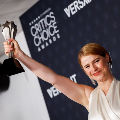 CCA '26: Οι εμφανίσεις που ξεχώρισαν στο πρώτο red carpet του έτους