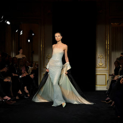 Ο Armani Privé παρουσίασε την πρώτη του Haute Couture συλλογή έπειτα από τον θάνατο το Giorgio Armani