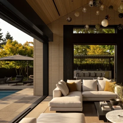 Ένα farmhouse στο καταπράσινο τοπίο του Καναδά συνδυάζει κομψά το παλιό με το μοντέρνο στιλ