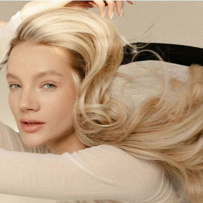 Τα concealer sticks είναι η καινούρια μας εμμονή και καλύπτουν αποτελεσματικά κάθε ατέλεια στην επιδερμίδα