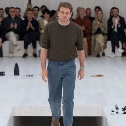 Μια ειλικρινής ματιά στη σύγχρονη μόδα μέσα από τα λόγια του Jonathan Anderson