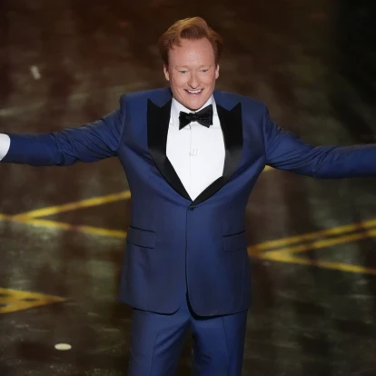 O Conan O'Brien έκανε μια από τις πιο εντυπωσιακές εισόδους στα 98α Όσκαρ