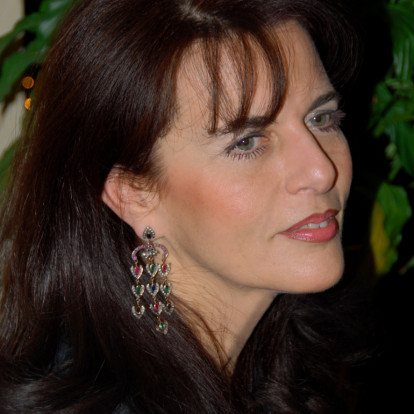 SKG Stories: H Μάρθα Γραμμενίδου μιλά στο GLOW.GR για τις μεγάλες επιτυχίες της Fessa Carpets και τον παντοτινό θαυμασμό του κόσμου προς την αυθεντική ομορφιά