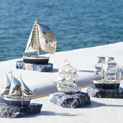 Το Μουσείο Κοσμήματος Ηλία Λαλαούνη γιορτάζει 30 χρόνια με μια έκθεση για την Τέχνη της φιλοξενίας