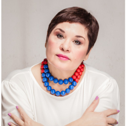 Face to Face με την Κατερίνα Ευστρατιάδου: «Η ενασχόληση με την ψυχική μας υγεία είναι μια βαθιά ανθρώπινη ανάγκη που καταπιεζόταν για δεκαετίες»