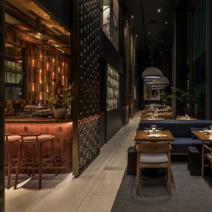 Onuki Athens: Ο Ιαπωνικός μινιμαλισμός συναντά τον Αθηναϊκό παλμό στον νέο γαστρονομικό προορισμό της πρωτεύουσας