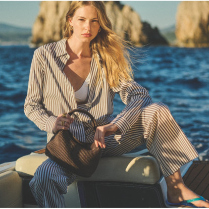 Η ανεμελιά του “resort way of living” ζωντανεύει σε συλλογές που αναδεικνύουν κοσμοπολίτικη φινέτσα