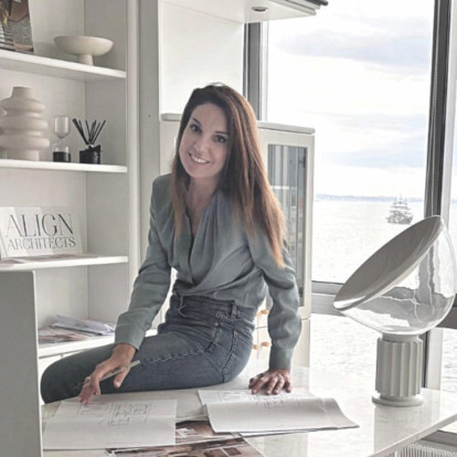 H αρχιτέκτονας μηχανικός και ιδρύτρια του Align Architects, Καλλιόπη Λίμπου, μιλά για μια αρχιτεκτονική με ισχυρό dna