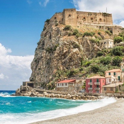 Νότια Ιταλία: 3 γραφικά μέρη που θα σας κλέψουν την καρδιά