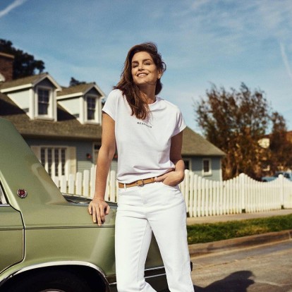 Ρίξτε μια ματιά στο νεσεσέρ της πανέμορφης Cindy Crawford