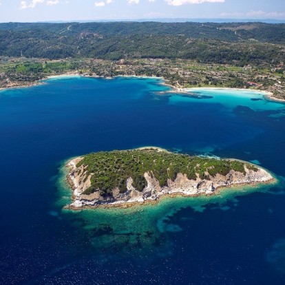 3 νησάκια της Χαλκιδικής για μαγικές αποδράσεις 