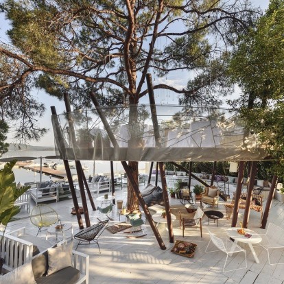 Τα must-visit εστιατόρια σε πολυτελή ξενοδοχεία στη Χαλκιδική