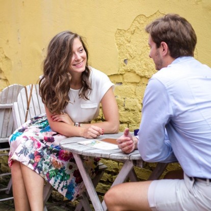 5 ιδέες για να σπάσετε τον πάγο στο πρώτο ραντεβού