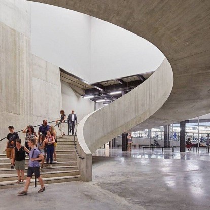 Art lovers: Οι 3 εκθέσεις που πρέπει να επισκεφτείτε στο Λονδίνο