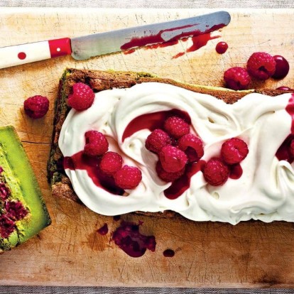 Οι τροφές που σας βοηθούν να καταπολεμήσετε τις ρυτίδες