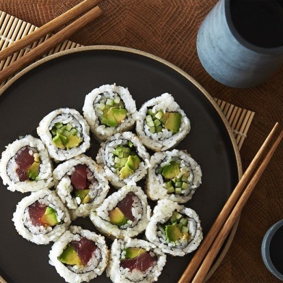 6 απλά βήματα για να κάνετε το τέλειο sushi στο σπίτι 