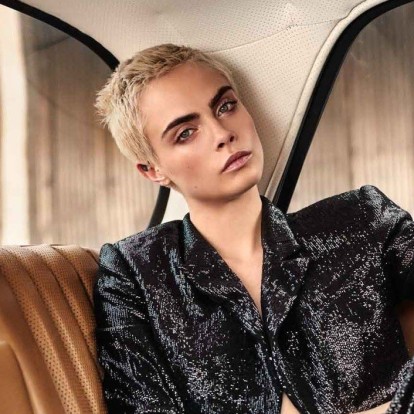 Η Cara Delevingne αποκαλύπτει τα beauty tips και makeup must-haves της